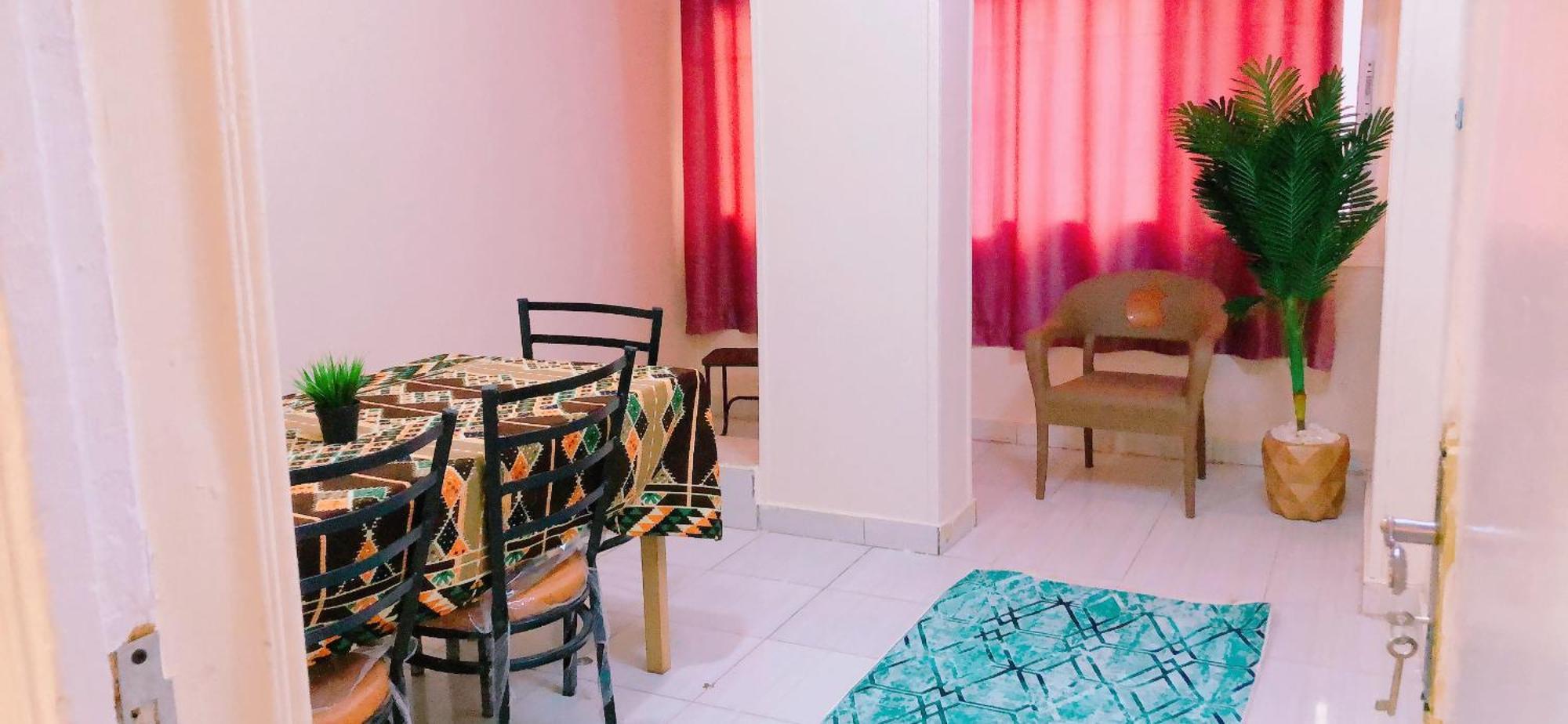 Family Apartment - Next To Abdeen Palace And Museum Kairo Eksteriør billede