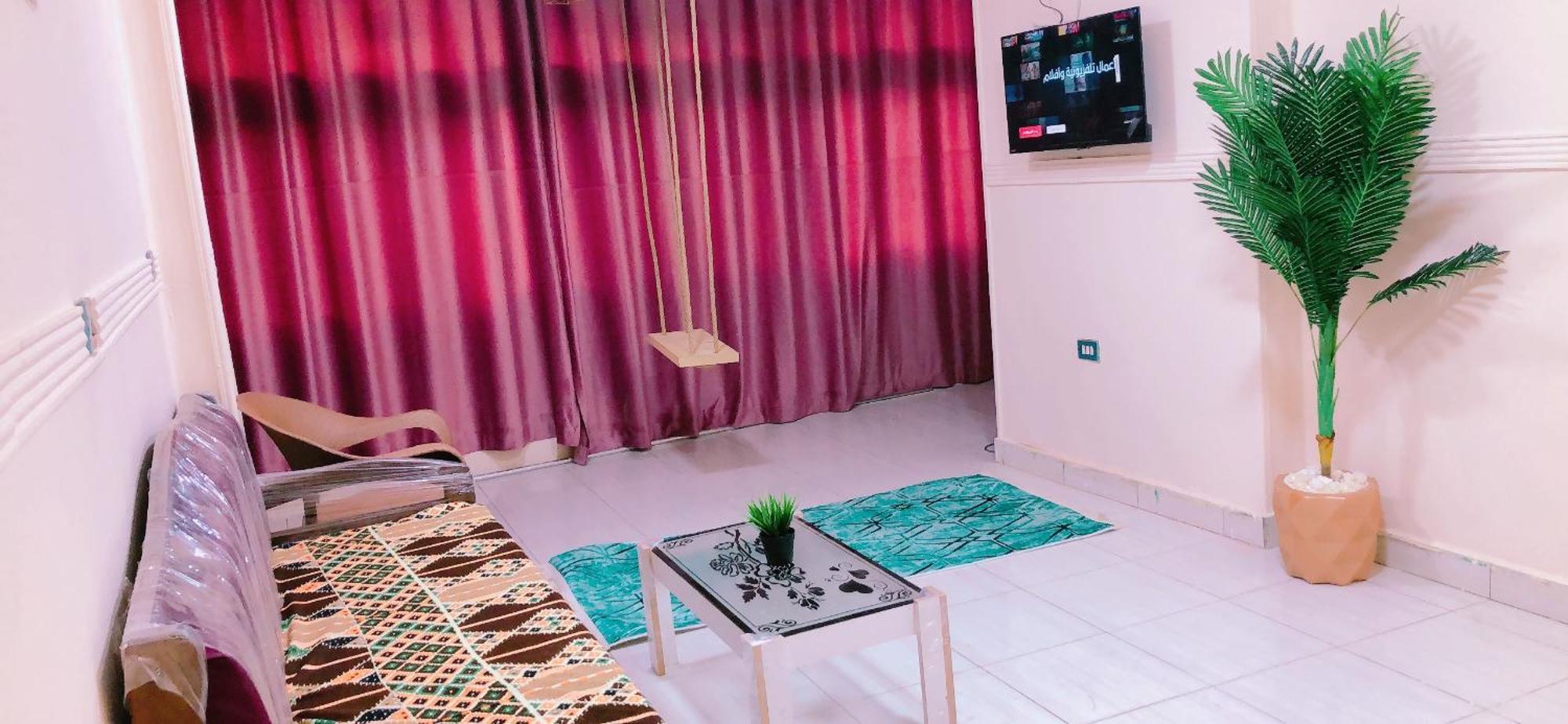 Family Apartment - Next To Abdeen Palace And Museum Kairo Eksteriør billede